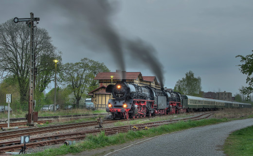 862762 (a): :2048x1262